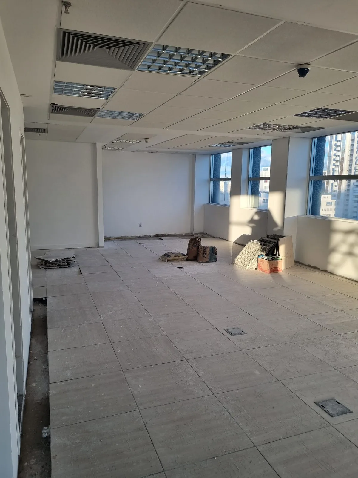 Antes: andar completo do Escritório Av. Paulista antes da reforma